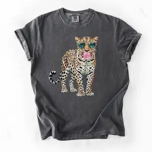 Leopard Bubblegum Sunglasses T-Shirt, Cute Animal Print Graphic Tee, Unisex Trendy Shirt, Funny Leopard Lover Gift Top
