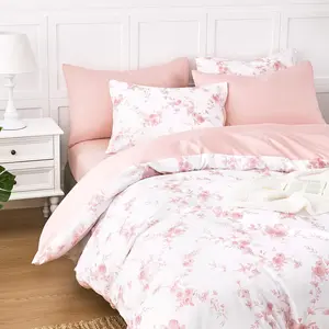 - Floral Duvet Cover Set, Coquette Cottagecore Farmhouse Style with Flower Pattern, Soft Lightweight Bedding, 3-Piece, Pink White, Full Size