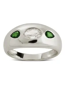 Sterling Silver Triple-Stone Tapered Dome Ring