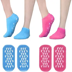 Moisturizing Socks, Gel Socks for Moisturizing Feet, 2 Pairs Premium Silicone Socks for Dry Cracked Feet Women (Up to Size 8)