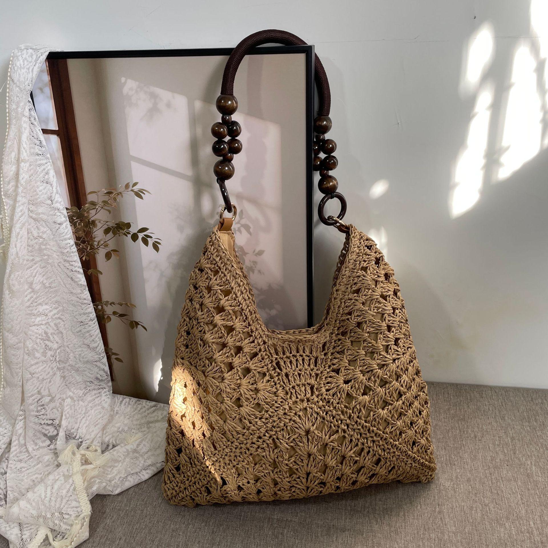 New Fashionable Handmade Woven Bag Versatile Paper Rope Crochet Straw Shoulder Bag for Beach & Vacation Style Lightweight Functional Summer Accessory