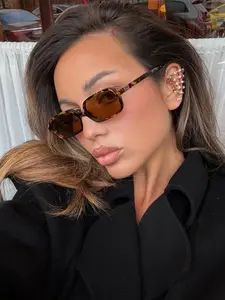 Fashion Narrow Frame Square Sunglasses for Women, Vintage Elegant European Style, Simple Shades for Beach, Outdoor Party, Travel, Driving, Fishing