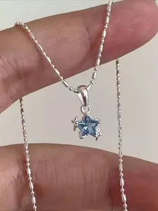 Women's Star Shaped Pendant Necklace, Fashionable with Blue Artificial Crystal Star Shaped Pendant, Simple and Elegant, Is The Perfect Gift for Girlfriends and Mothers