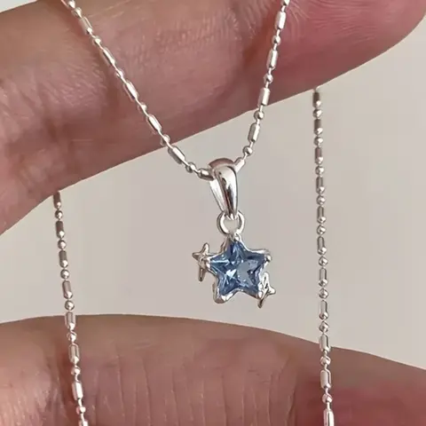 Women's Star Shaped Pendant Necklace, Fashionable with Blue Artificial Crystal Star Shaped Pendant, Simple and Elegant, Is The Perfect Gift for Girlfriends and Mothers, Star Shine Necklace, Shining Necklace