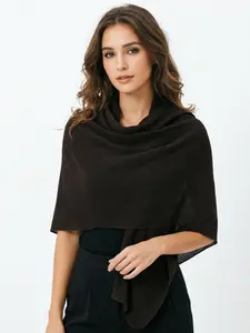 New Arrival Chiffon Wrinkled Scarf Shawl, Solid Color Fashionable Wrap, Trendy Crinkle Design, Perfect for Stylish