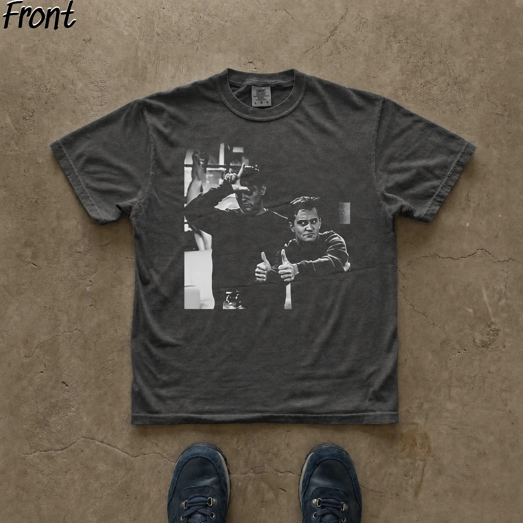 Gildan Men's Cotton Graphic Tee, Vintage 90s Short-Sleeve T-Shirt, Friends Sitcom Chandler & Joey Fan Gift, Shortsleeve, Round Neck
