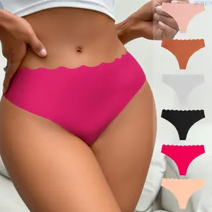 2026 Women's Low Rise Seamless Panties, One Piece No Show Underwear with Wavy Scalloped Waistband, Soft Nylon Breathable Comfortable Daily Wear
