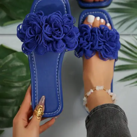 French Style Elegant Flat Slippers for Women, Trendy Sandals, Classy Sandals, Fancy Sandals, Elegant Floral Sandals, Summer New Square Toe Flower Design, Casual Outdoor Beach Footwear, Perfect for Dates and Daily Use