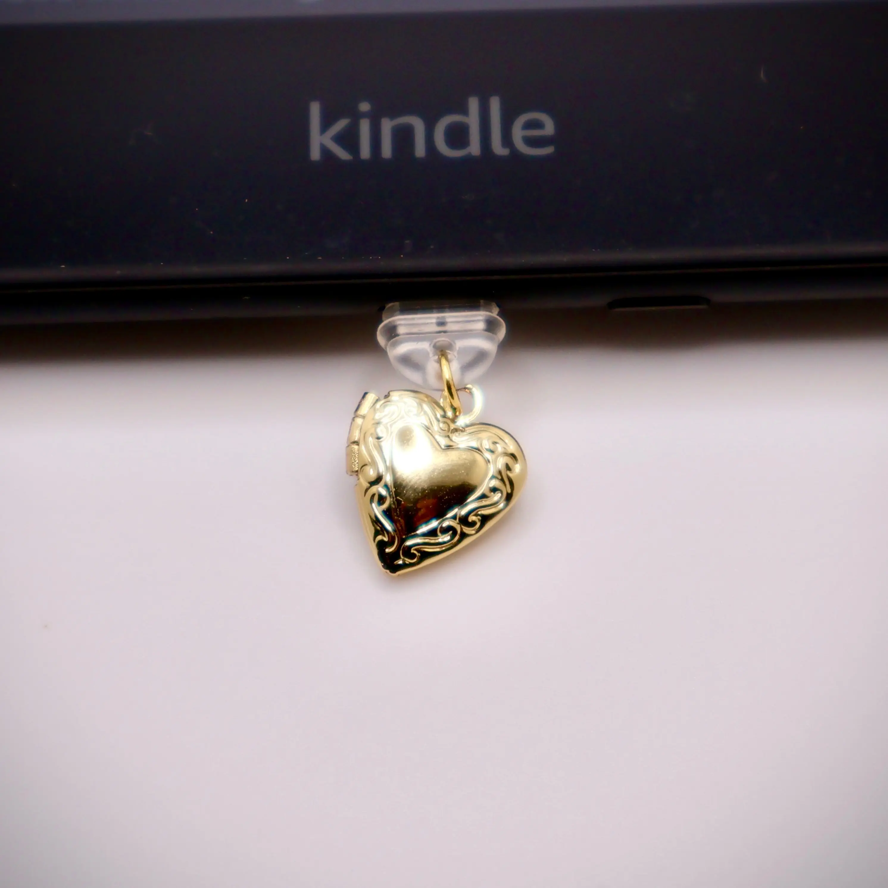 Mini Heart Locket (Gold)