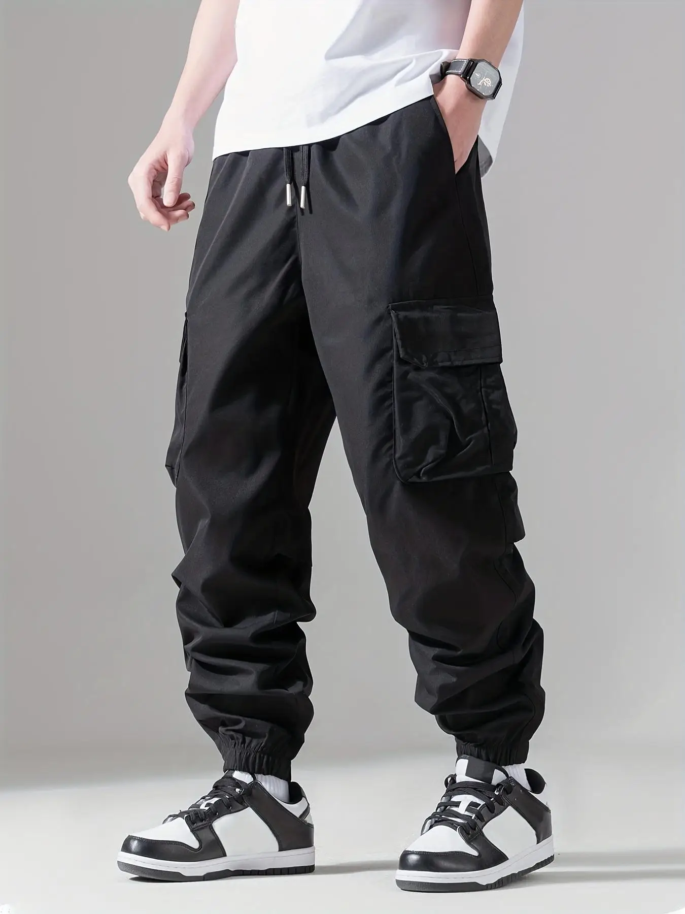 Men's Regular Fit Black Drawstring Waist Cargo Pants, Solid Color Pocket Trousers, Pants for Men, Casual Comfortable Cozy Basic Woven Bottoms for Dail