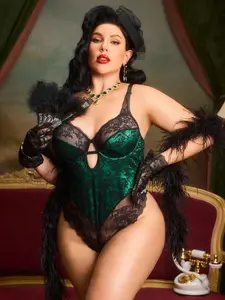 Plus Size Lace Sexy Bodysuit Vintage Court Style, Steel Ring Underwear Set with Gloves, Hot Lingerie for All Seasons, Perfect Gift