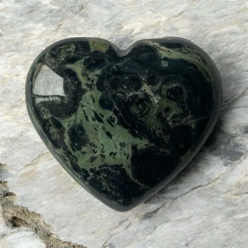 Green Kambaba Jasper Heart Polished Crystal Carving Natural Gemstone for Healing and Decor