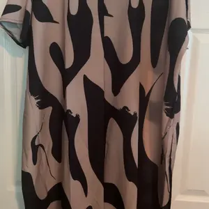 Women's Middle Eastern Muslim Robe, Modest Muslim Clothing, Summer Casual Comfort Notched-Neck Loose Split Hem Modest Style Tunic Dress, Stylish and Relaxing Clothes for Beach and Vacation