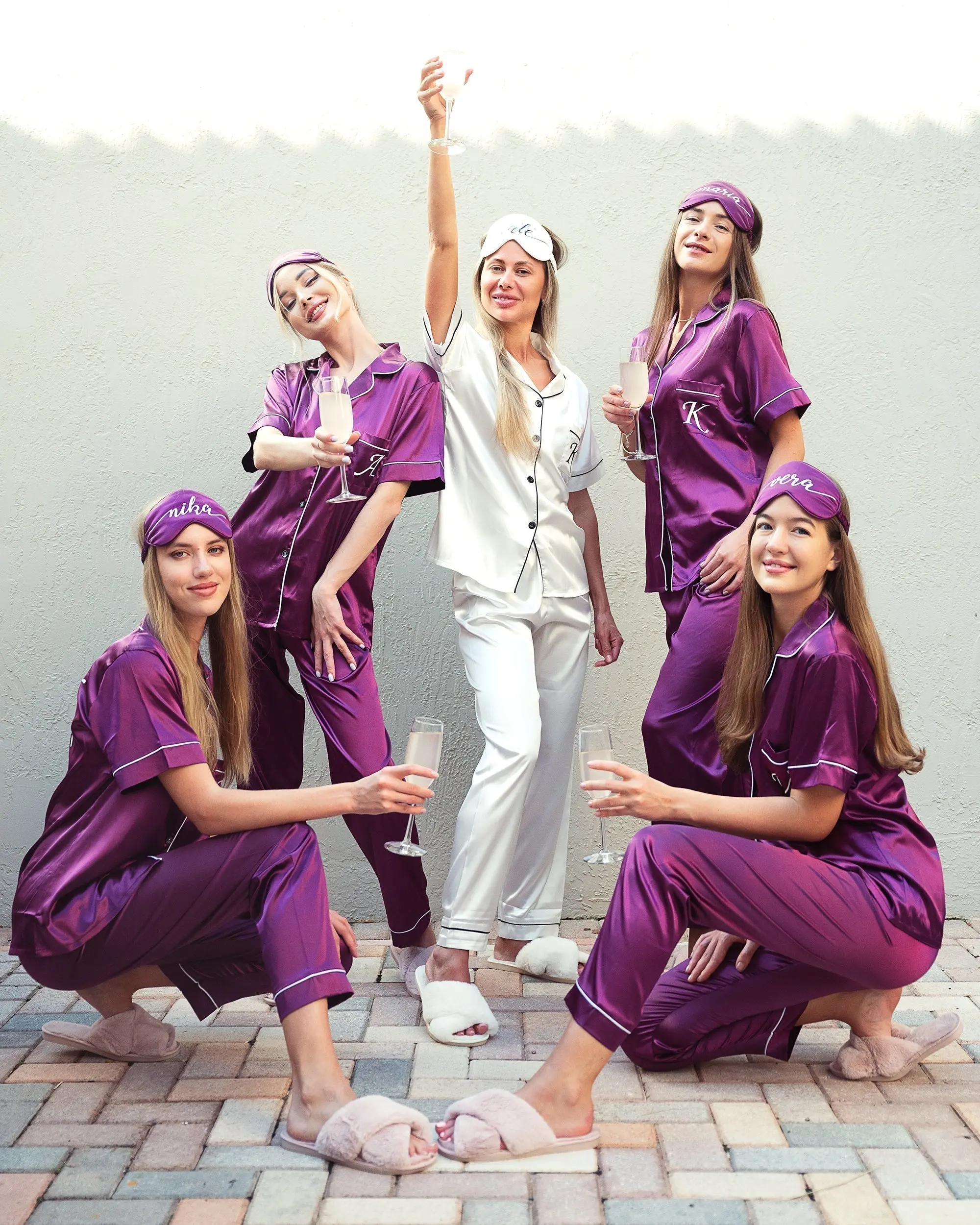 Set of 5 Customized Pajamas - Short Sleeves +Pants
