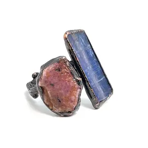 Natrual Irregular Kyanite Gemstone Ring Vintage Bronze Adjustable Ring Unshaped Original Raw Stone Ring Gift For Women Man Girl Boy Party Accessory Jewelry Gift For Bithday Anniversary Christmas Hallowmas Fashion Ring
