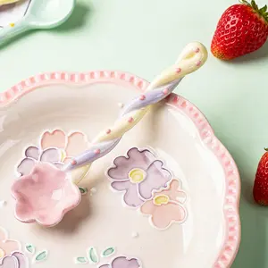 Cute Long Ceramic Spoon Set, Candy Color Glazed Cartoon Dessert Spoons, Irregular Handle Design, Fresh Dining Utensils, Ice Cream Yogurt Scoops, Cute Tableware, Dinnerware Utensils