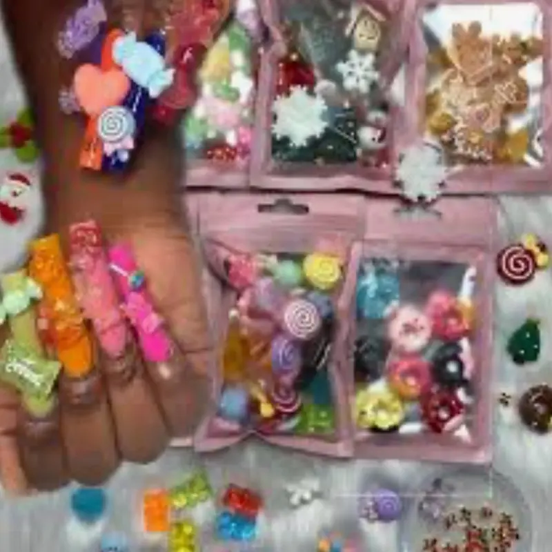 Nail charms Nail charms