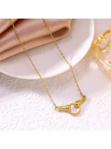 Stainless Steel Horsebit Snaffle Bit Necklace, Gold and Silver Tone Equestrian Charm Necklace for Women, Dainty Everyday Wear