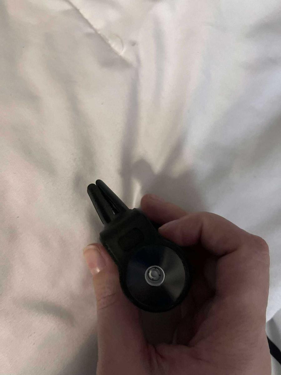 Item: (3 bottles) - Black - Mixed Flavors 