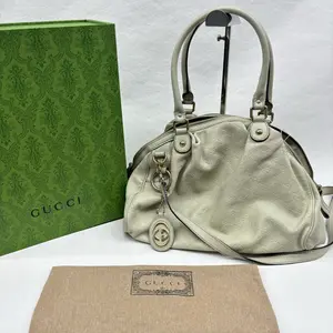 Pre-owned GUCCI Leather Shoulder Bags 7.8'' R2519 Shoulder Bag C1854949770 0304 T2 Betsy