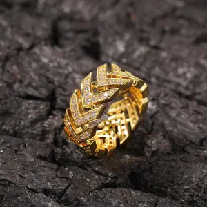 [ICE HUE] 18K Gold Vacuum Plated Copper Arrow Ring with 5A+ Sri Lanka Zircon, Hip-Hop-Inspired Luxury Costume Jewelry for Women, Daily Wear & Gift Idea, Classic Simple Style