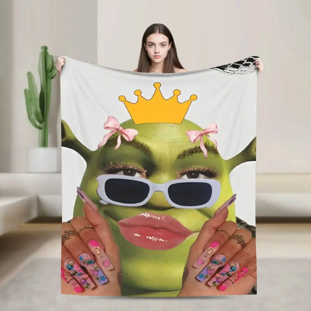 Shrek-Themed Print Blanket - Viral TikTok Crown Sunglasses Design, Super Soft Fuzzy Plush Flannel Throw, Wrinkle Resistant, Anti-Pilling, Breathable, Durable, Flat Weave, Chic Decor for Beds & Sofas, Fan Gift, All-Seasons Use