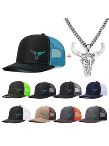 Unisex Bull Head Necklace & Baseball Cap Set, Casual Fitted Design, All-Season Wear, Ideal for Men & Women, Perfect for Daily Fashionable Jewelry