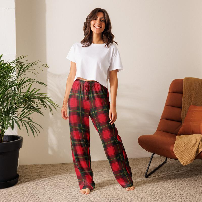 RED AND GREEN PLAID SILKY PAJAMA SET