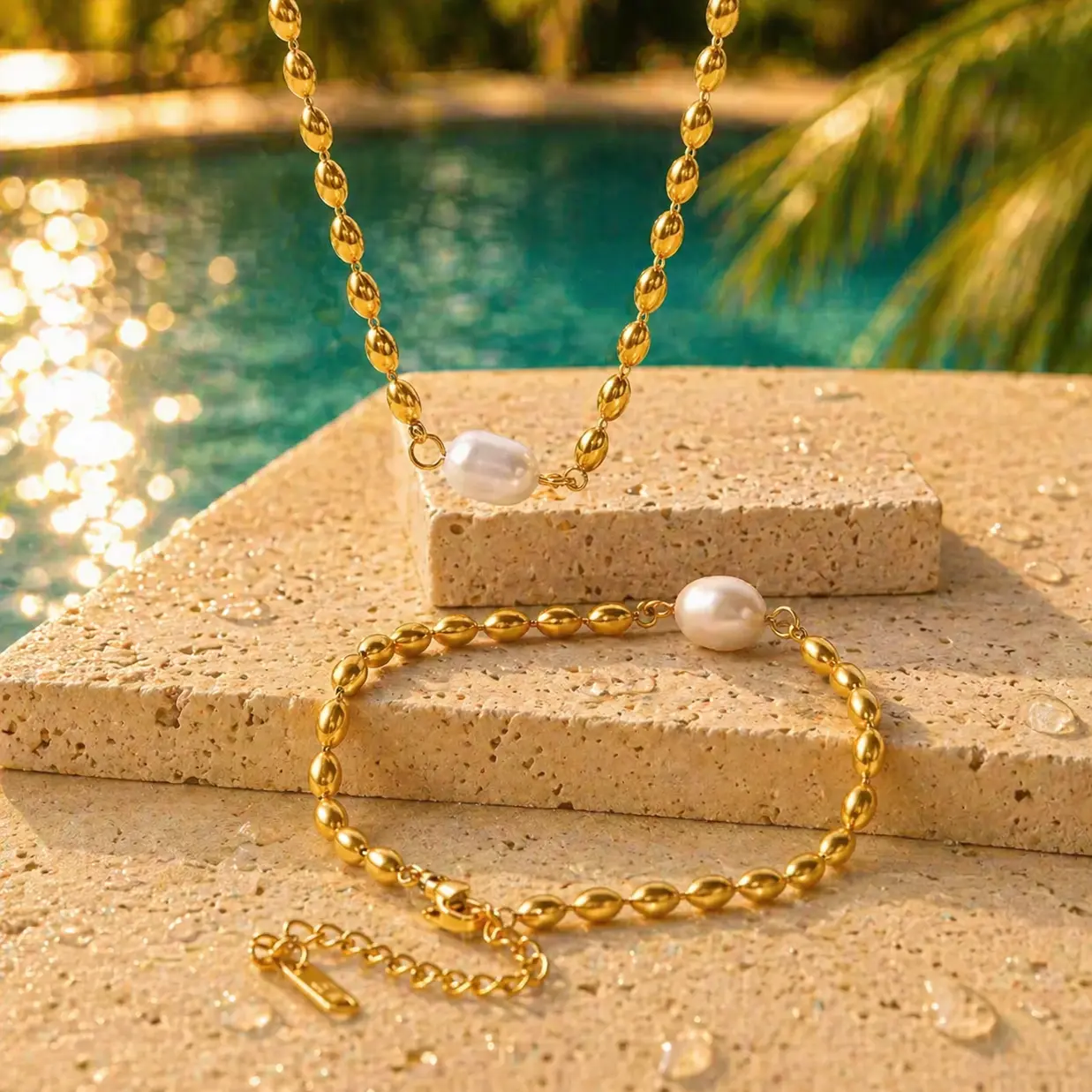 The Floating Pearl Set