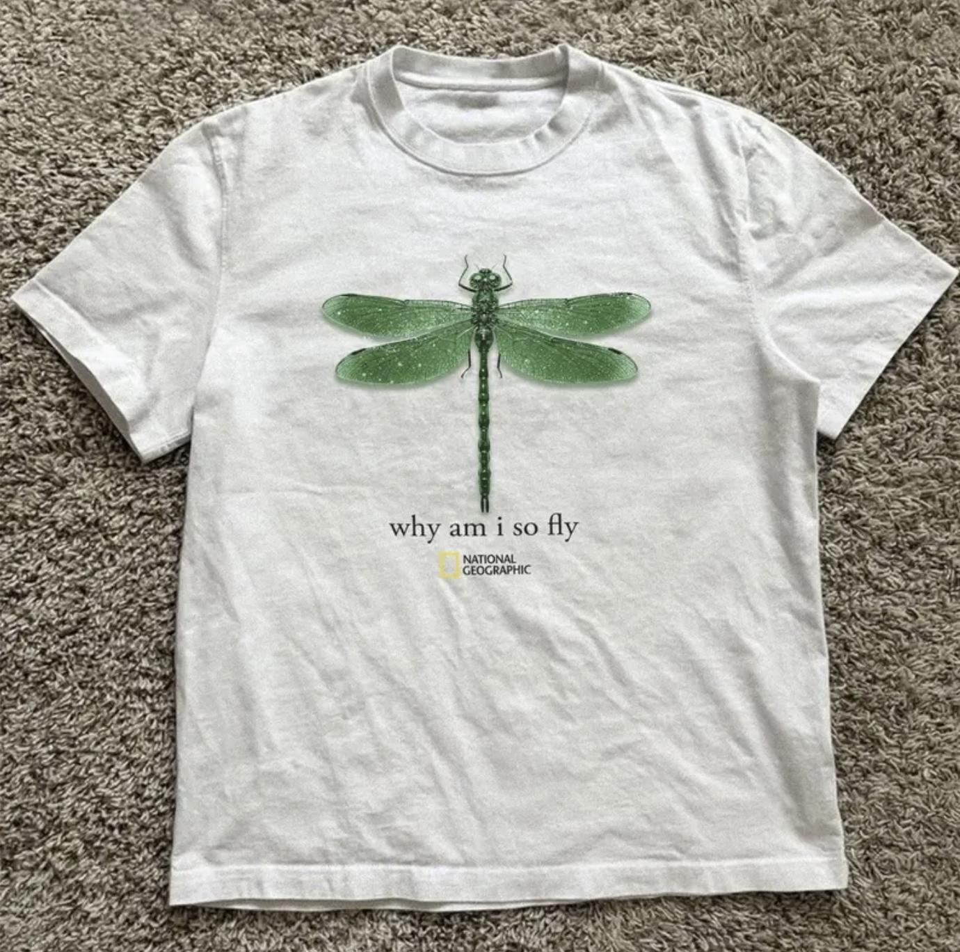 Gildan Men’s and Women’s T-shirt,National Geographic “why am I so fly” green dragonfly tee, Y2k Unisex Graphic Tees Gothic Grunge Emo Scene Amity Affliction Style Clothes Menswear Womenswear Streetweart28