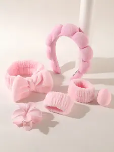 6pcs Women's Hairband Makeup Set, Cloud Headbands Flannel Waterproof Hair Tie, Comfortable Soft Smooth Wrist Band Flower Clips Fashion Accessories