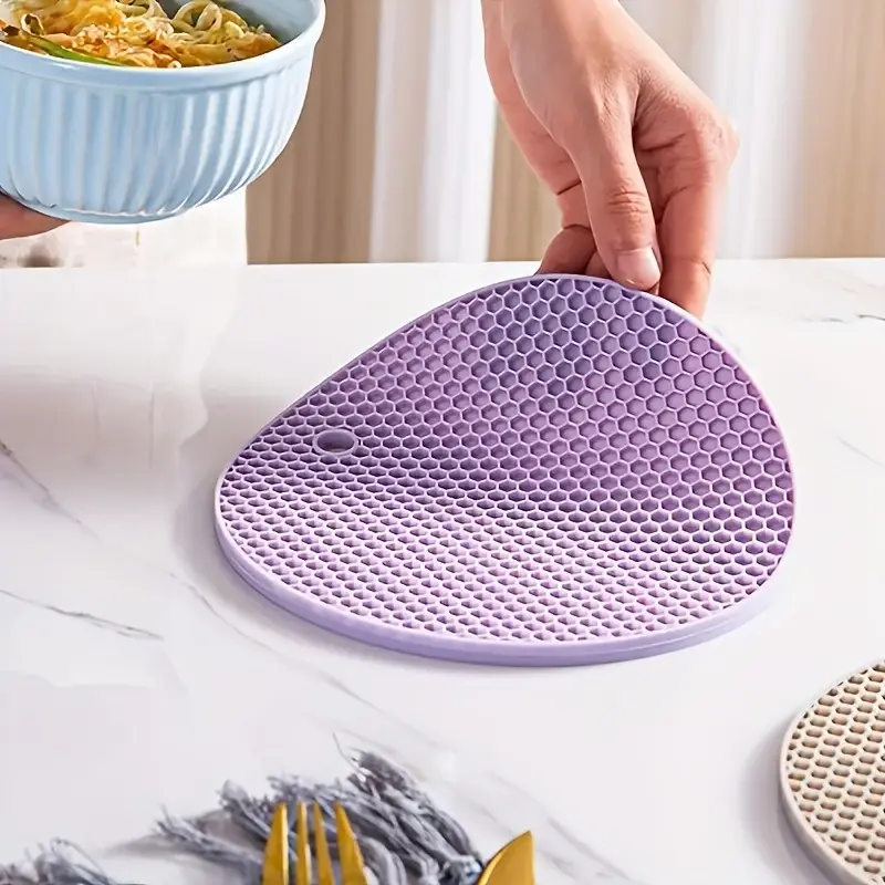 Silicone Trivet Mat for Hot Pots, Bowls & Pans - Thick, Lightweight, Hollow Drain Design, Anti-Mold, Oil-Resistant, Easy-Clean, Heat-Insulating with Dish Loop (Home & Festive Party Supplies)