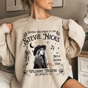 Stevie Nicks Sweatshirt Don't Be A Lady Be A Legend Shirt Limited Stevie Nicks Retro Sweatshirt 2025 Stevie Nicks Tour T-shirt 2025 Concert Hoodie