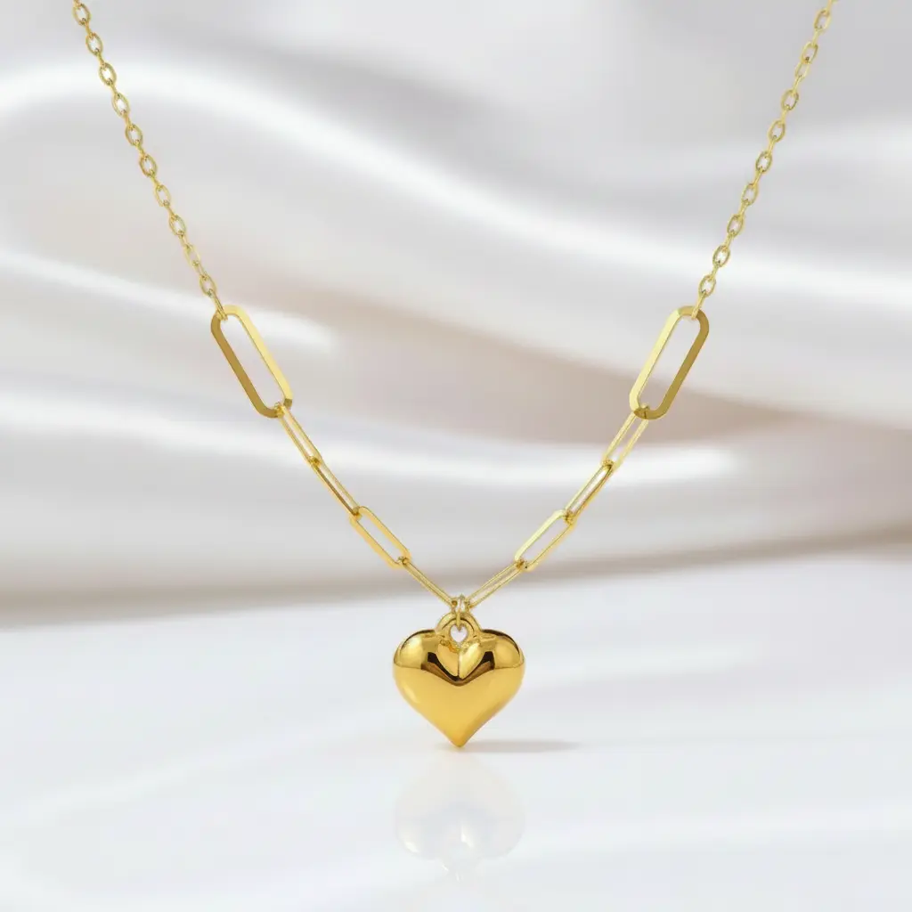 Classic 18k Yellow Gold Heart Pendant Necklace