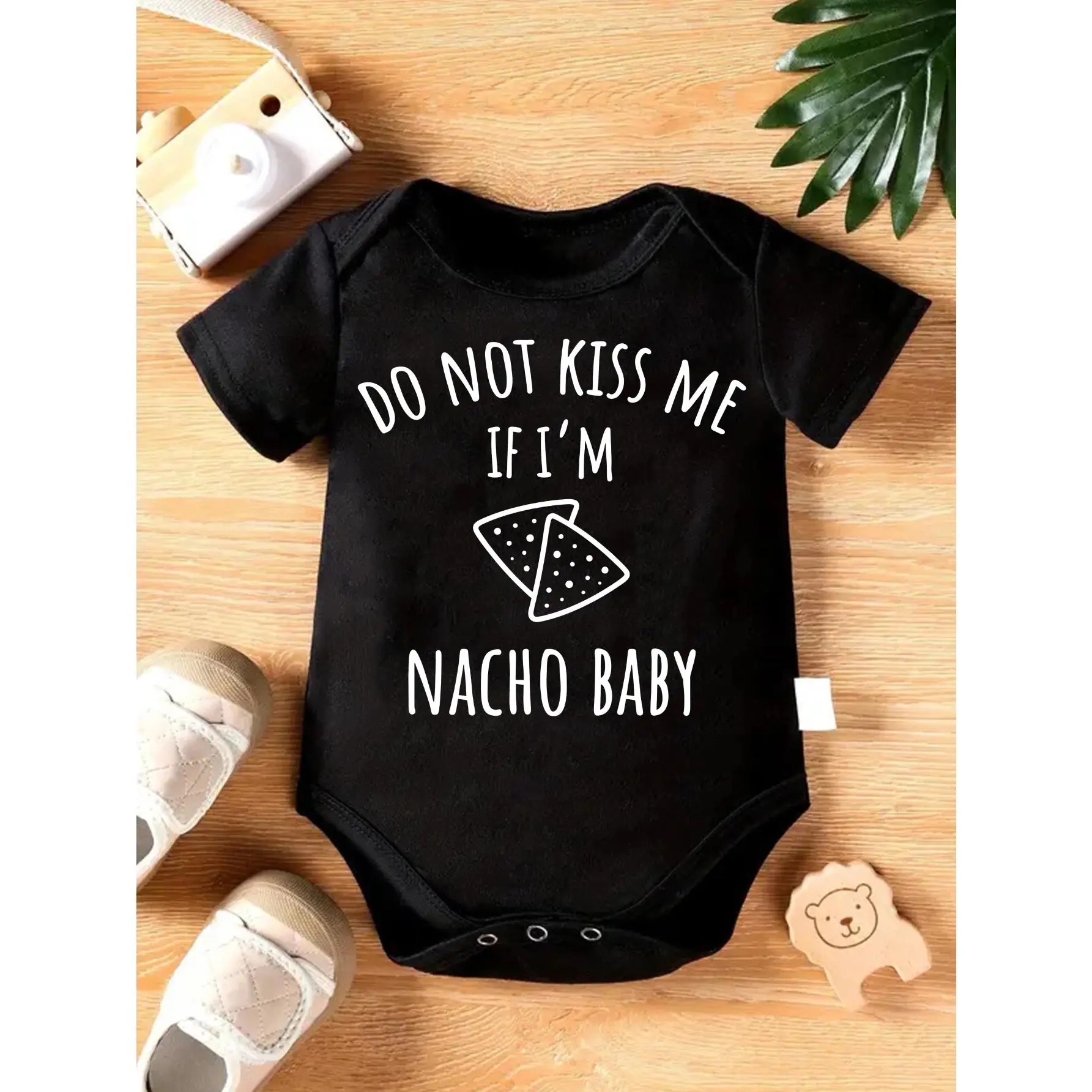 Cute Baby Bodysuit With Do Not Kiss Me If I Am Nacho Baby And Tortilla Chip Graphic Print Soft Versatile Round Neck Button Detail Regular Fit All Seasons Knitted Fabric Onesie For 0-12 Months
