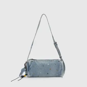 URBAN REVIVO 2026 Summer Women's Trendy Washed Denim Crossbody Bag, Casual Jean Shoulder Purse for Daily Commute UAYB60068