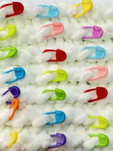 150 Pieces Knitting Crochet Locking Stitch Markers Stitch Needle Clip Counter 10 Colors (Color Ship Randomly)