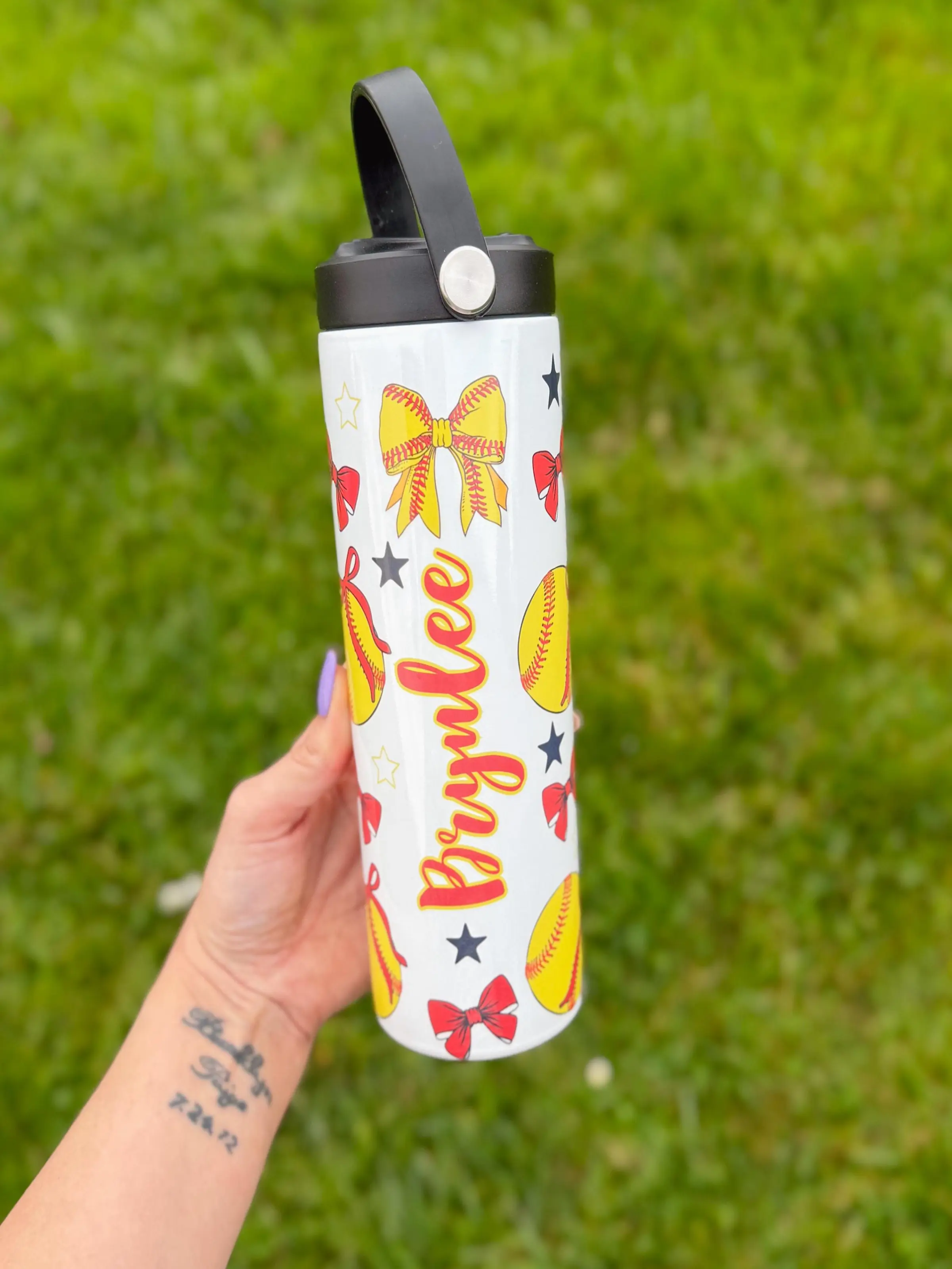 Softball Water Bottle | Insulated Stainless Steel Tumbler | Customizable 20oz Sports Drinkware