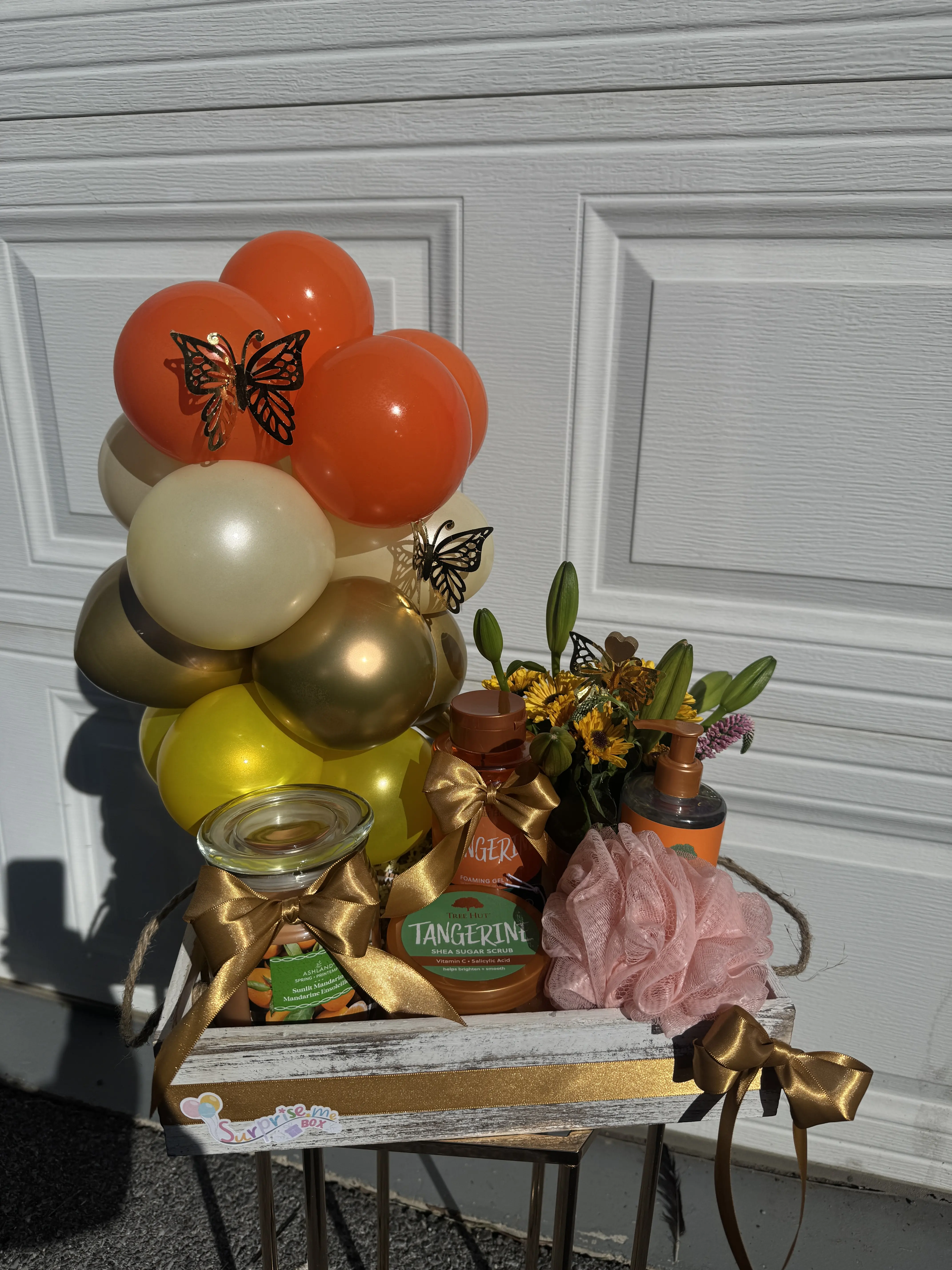 SurpriseMe Box – Everyday Surprise Gift