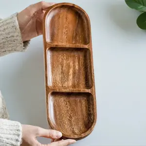 Wooden Oval Shaped Serving Tray, 1 Piece Serving Tray, Cheese Board, Kitchen Storage Tray, Home Organizer for Kitchen, Living Room, Bathroom, Plates