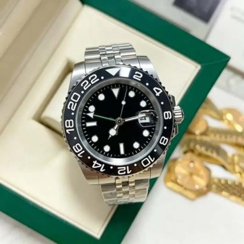 Men's Automatic GMT Watch, a Multifunctional Business Casual Wristwatch with Stainless Steel Case, Black Ceramic Bezel, and Sapphire Crystal, Business Casual Watch, Casual Trendy Wristwatch