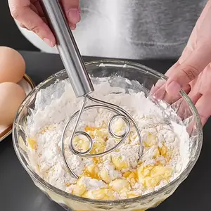 A Dough Mixer, Stainless Steel Handheld Pastry Mixer with an Ergonomic Handle - Dough Scraper, Dual-hole Quick Mixing Tool for Cooking, Whisking, and Beating Eggs, a Kitchen Gadget and Baking Tool. Suitable for Use in Restaurants, Food Trucks