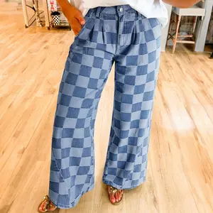 Women's Checkered Denim Wide Leg Jeans for Dailywear Casual Fit