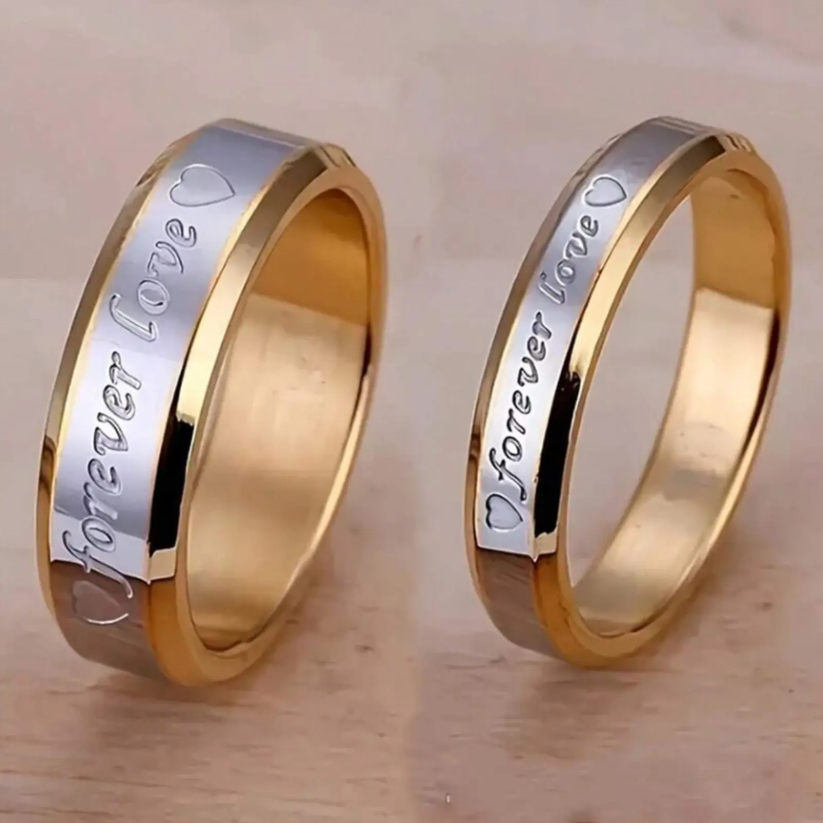 14k gold-plated couple rings for men and women, wedding rings, engagement rings, anniversary gifts, everyday wear jewelry, and Valentine's Day gifts.