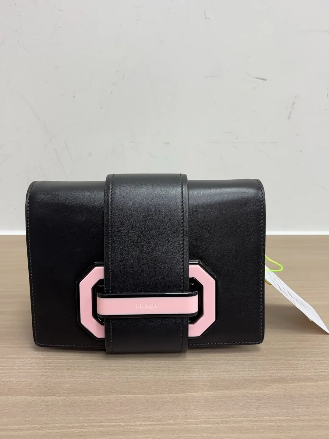 Pre-owned PRADA good Crossbody Bags Buckle Black & Pink Two Tone Leather Shoulder Bag