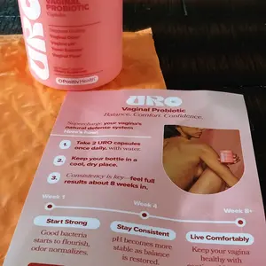 Product Review of URO Women's Probiotics - 60 Count (Pack of 1) - Prebiotic and Probiotic Capsules for Healthy pH Balance and Odor from s**3