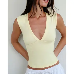 Emberly Plunge Top in Lemon