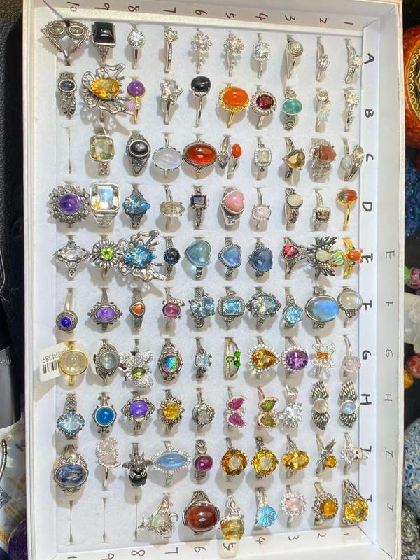 S925 Rings with natural gems