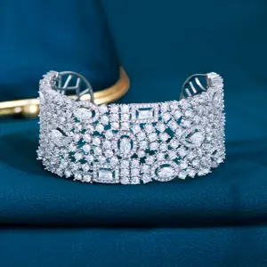 Light Luxury Wide Open Cuff Bracelet with Cutout Design & Zirconia; Versatile Women’s Bracelet for Weddings, Banquets, Parties, and Birthdays.