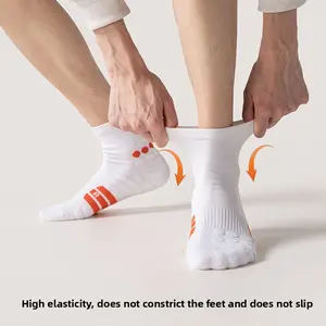 Sports pressure socks breathable cushioning towel bottom socks medium tube socks running socks